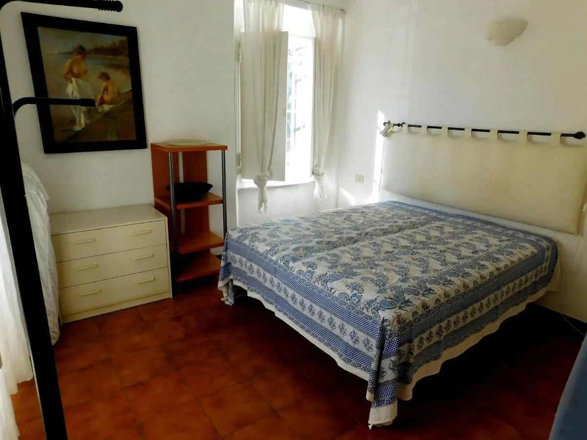Bilocale Con Terrazza, Levanto Apartment
